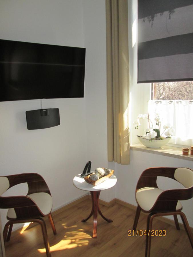 Zentrale-Ruhige Ferienwohnung Reichenbach im Vogtland Eksteriør bilde