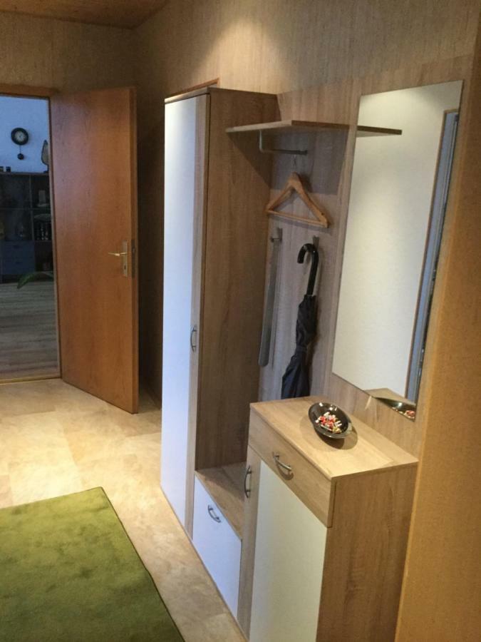 Zentrale-Ruhige Ferienwohnung Reichenbach im Vogtland Eksteriør bilde
